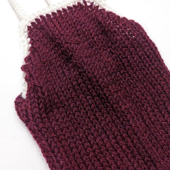 Vintage Handmade Romper Baby Girls Size Preemie Burgundy Knit Jumpsuit - Picture 2 of 5